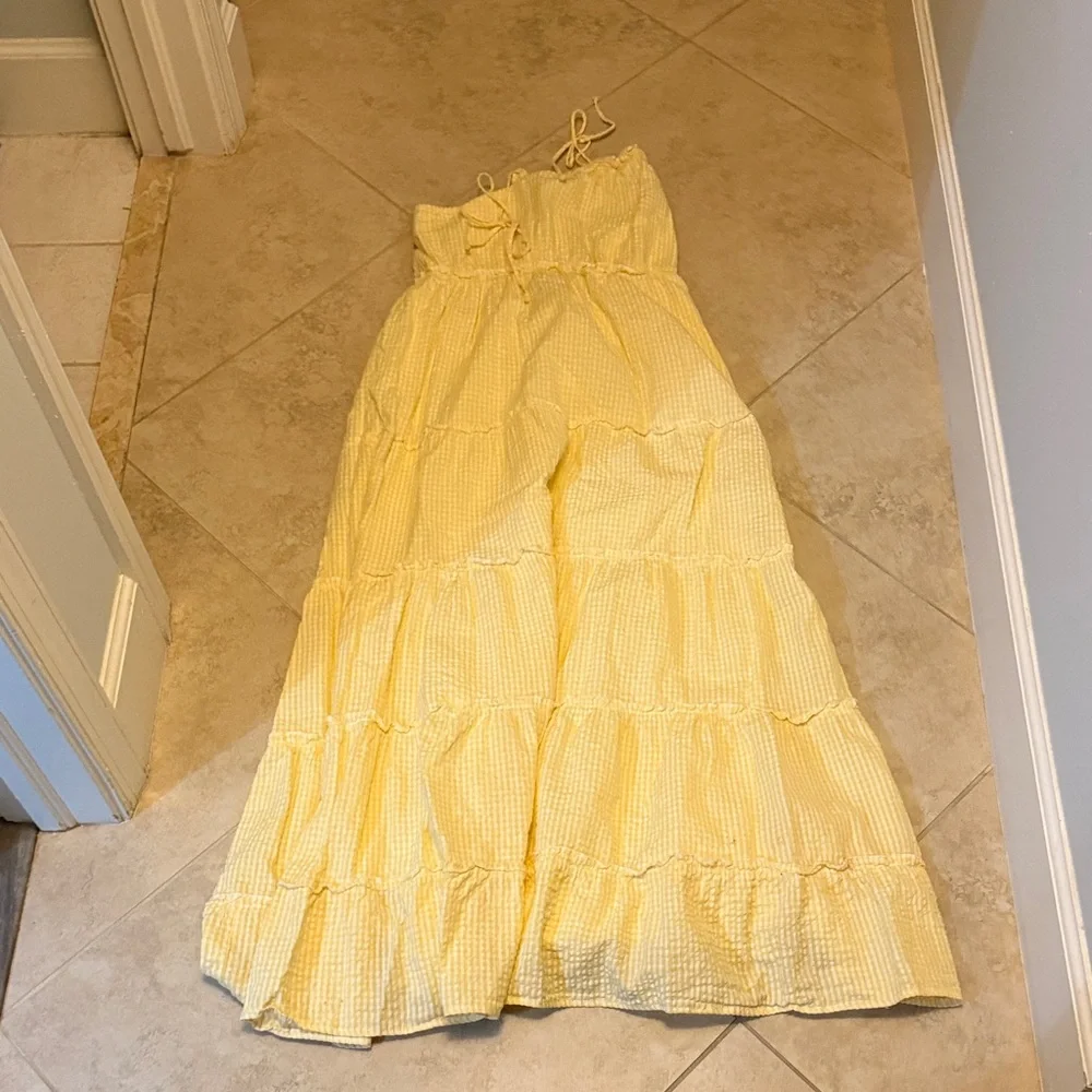 Jessica Simpson Light Yellow Tiered Maxi Dress - Picture 6 of 10